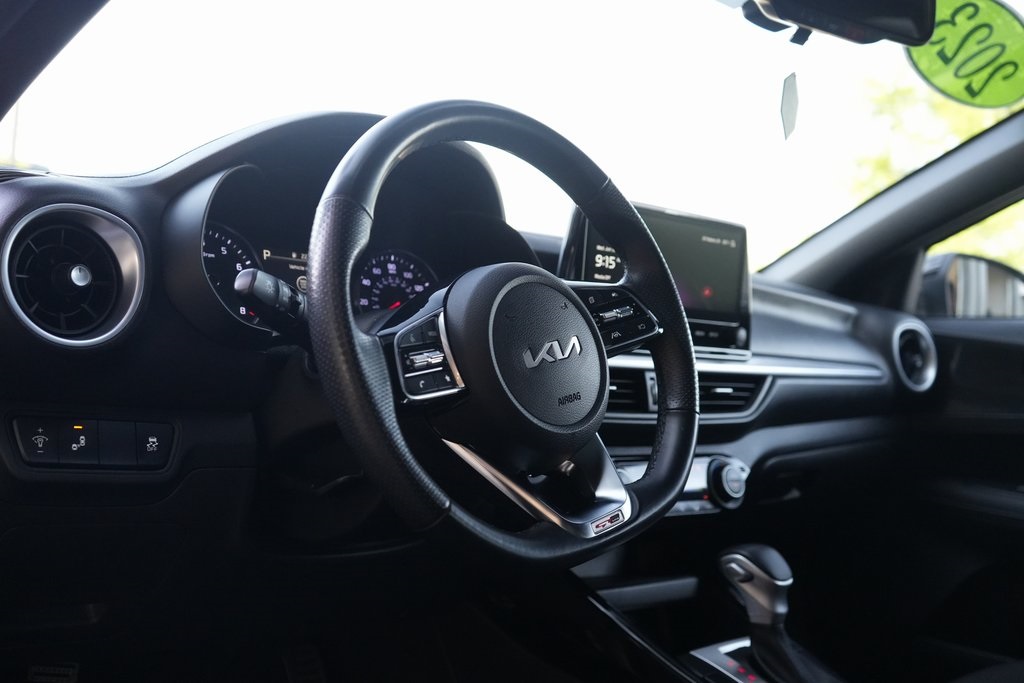 2023 Kia Forte GT-Line photo 20