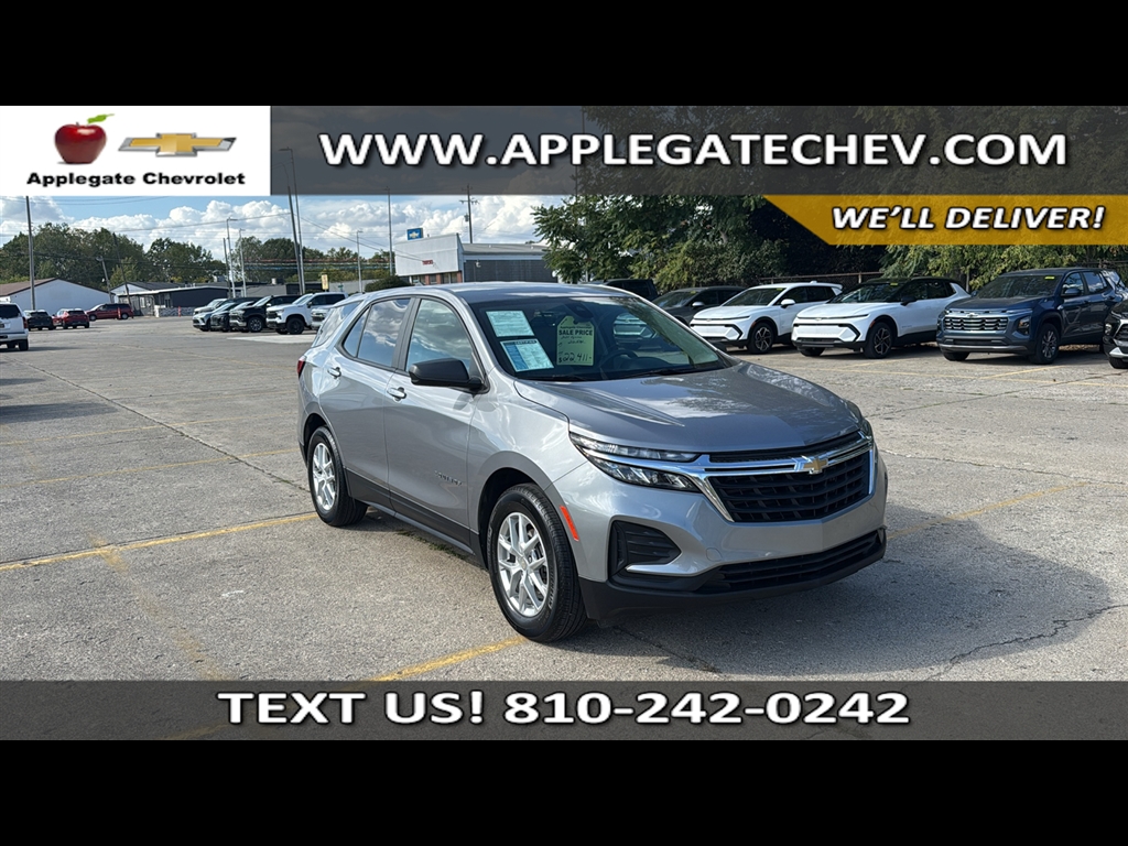2024 Chevrolet Equinox LS's photo