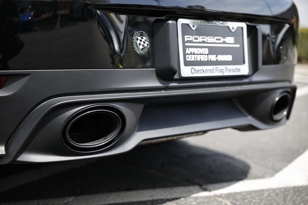 2025 Porsche 911 photo 16