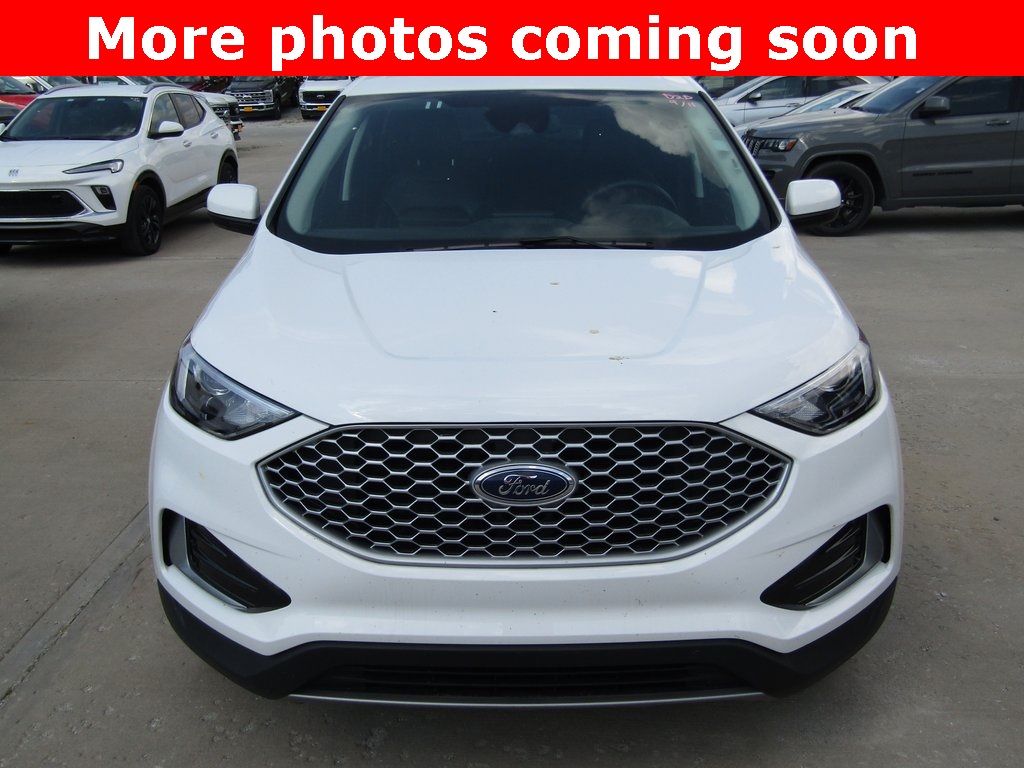 2024 Ford Edge SEL photo 8