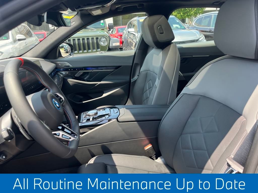 2025 Bmw i5 M60 photo 3