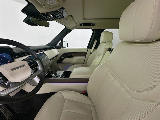 2025 Land Rover Range Rover SE photo 19
