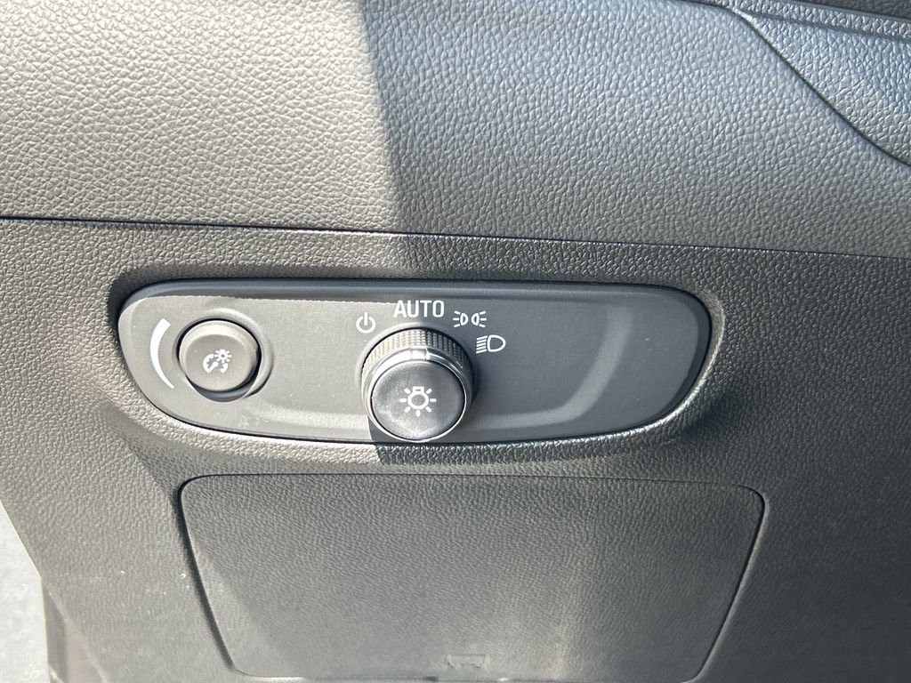 2026 Buick Encore GX Sport Touring photo 29