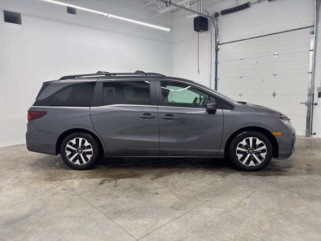 2026 Honda Odyssey EX-L photo 4