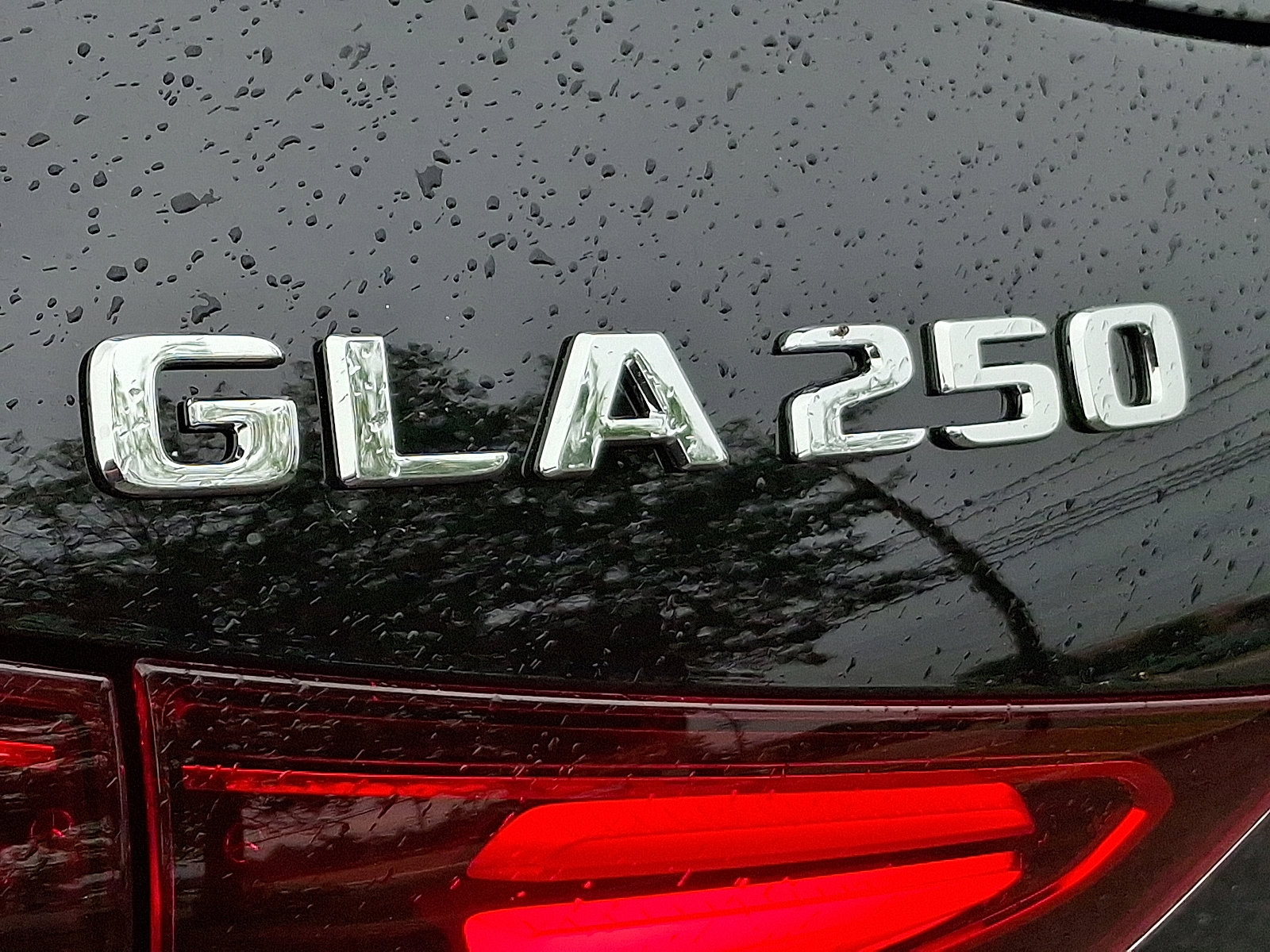 2026 Mercedes Benz GLA 250 4MATIC photo 12