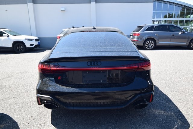 2021 Audi RS 7 photo 3