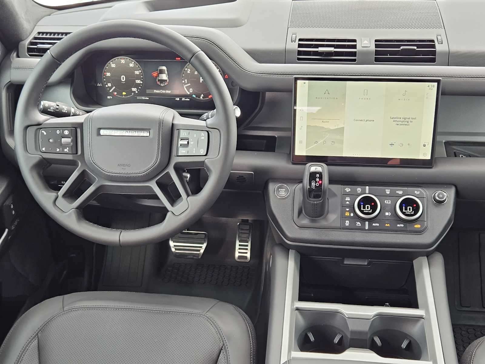 2025 Land Rover Defender 110 X photo 26