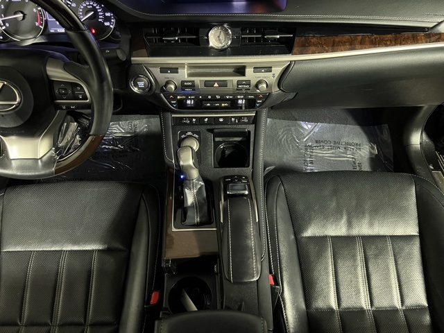 2018 Lexus ES 350 photo 12