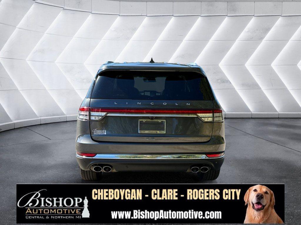 2020 Lincoln Aviator Reserve photo 3