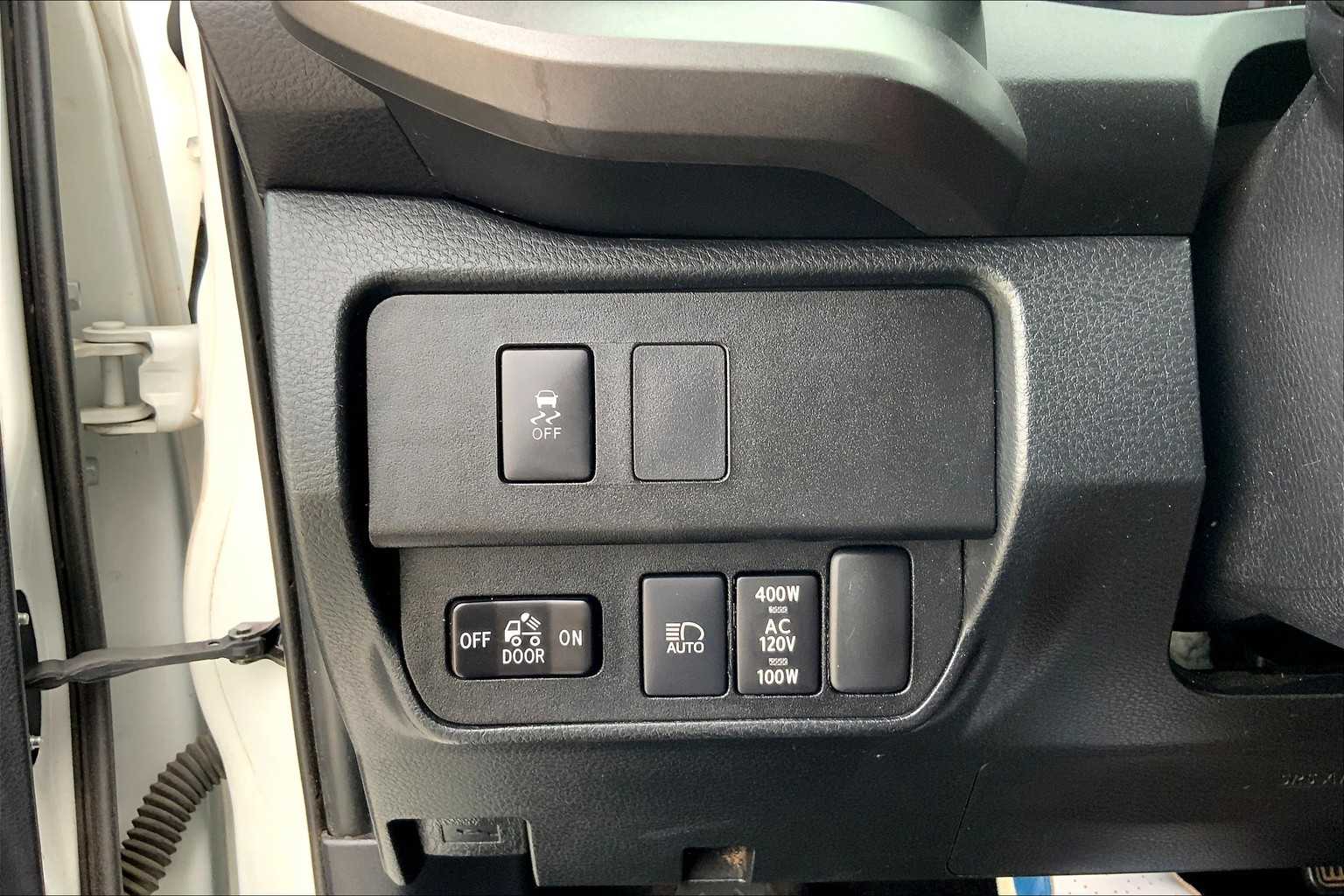 2021 Toyota Tacoma TRD photo 31