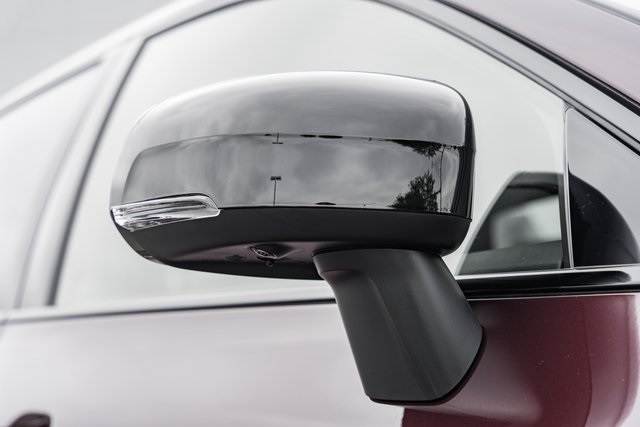 2026 Volvo XC60 B5 Hybrid photo 12