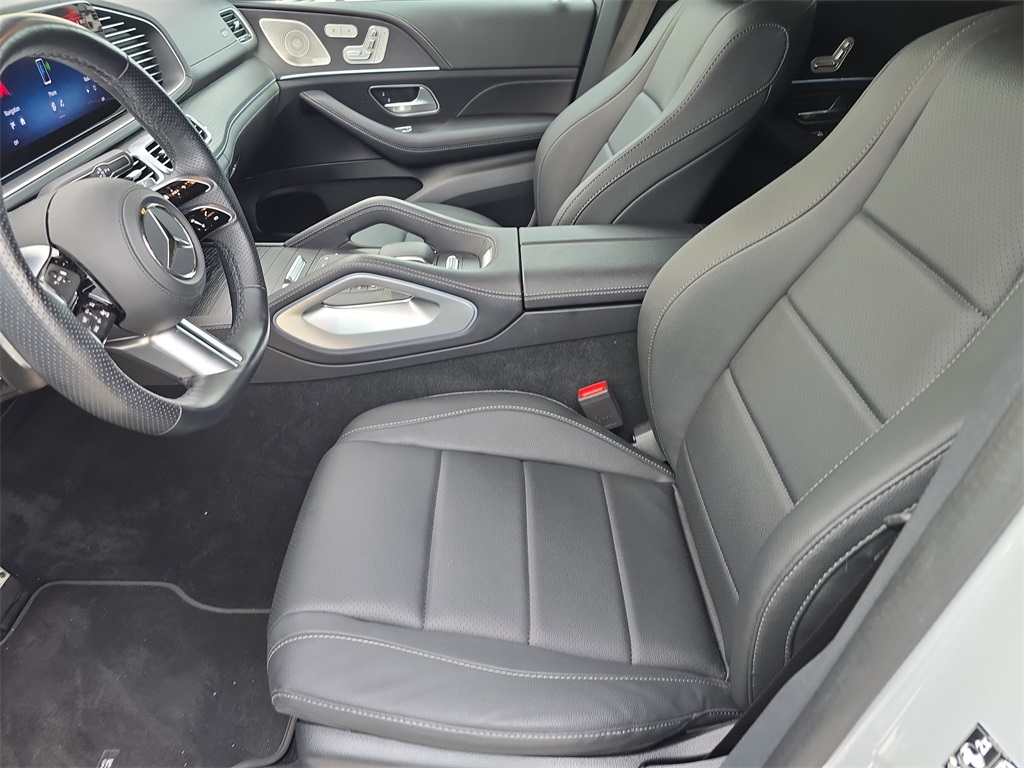 2025 Mercedes Benz GLS 450 4MATIC photo 22