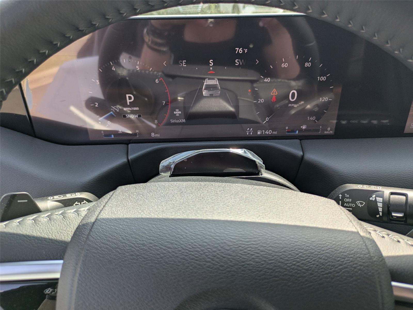 2025 Nissan Armada SL photo 18