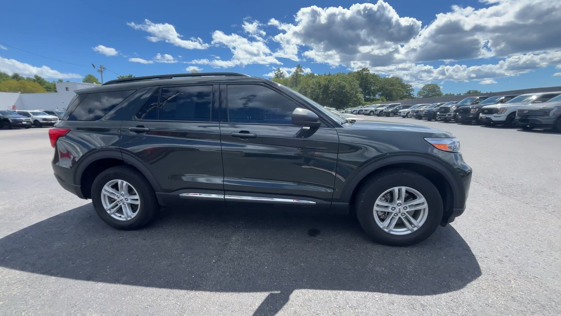 2023 Ford Explorer XLT photo 19