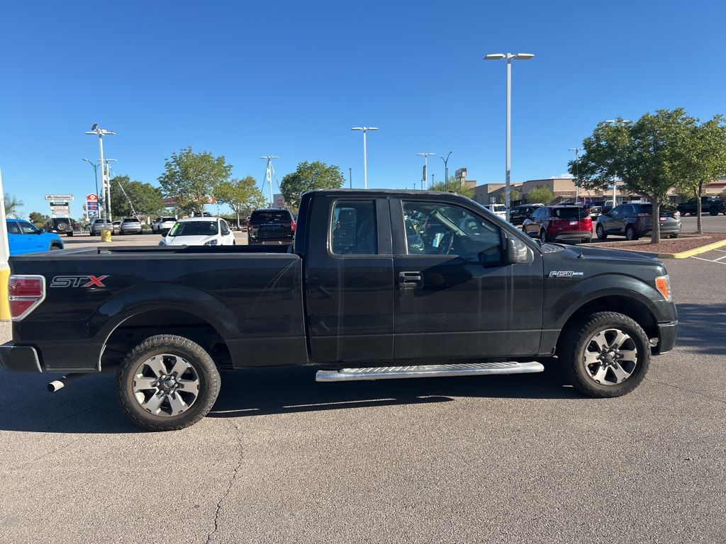 2014 Ford F-150 STX photo 8
