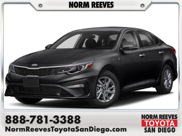 2020 Kia Optima LX's photo