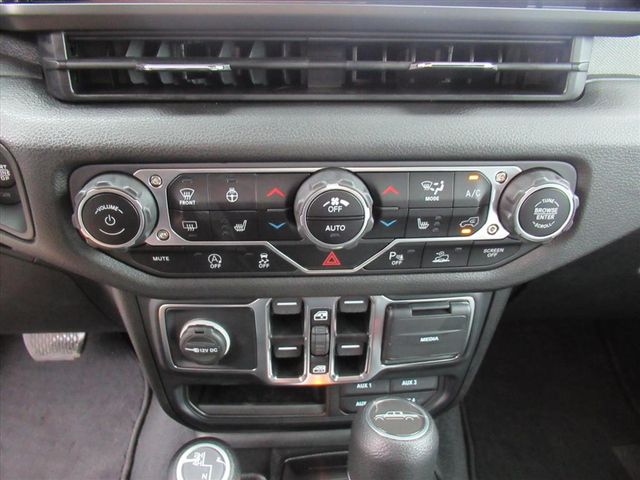 2024 Jeep Gladiator Sport S photo 25