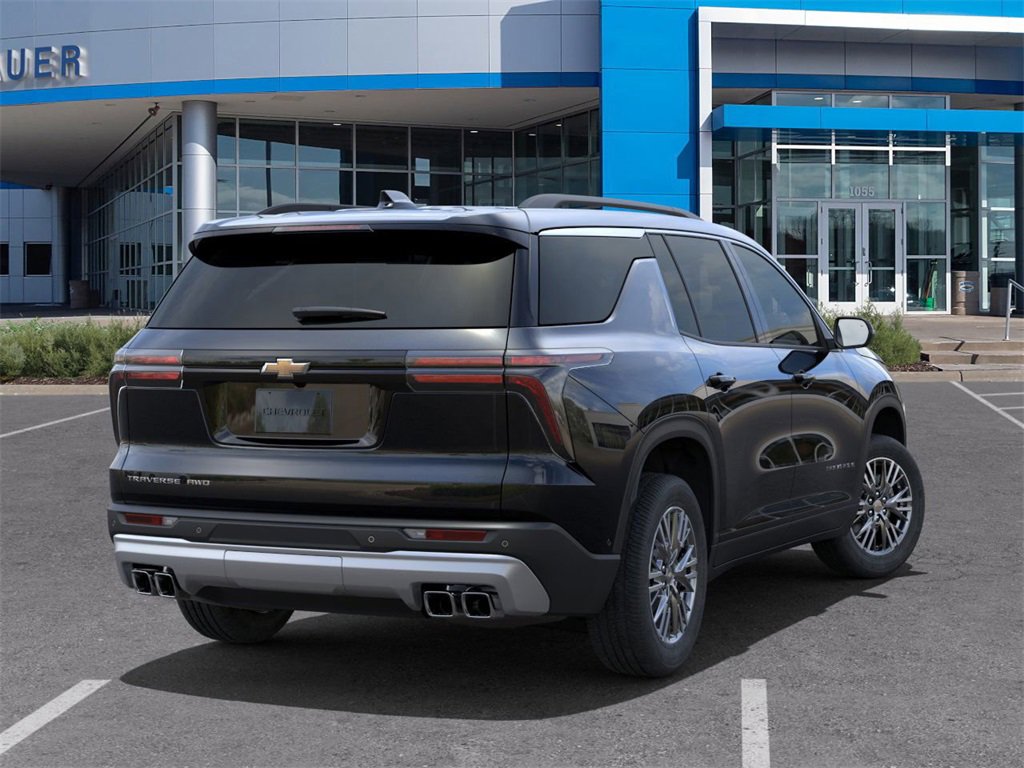 2025 Chevrolet Traverse photo 4