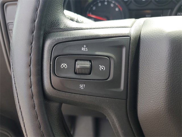 2022 Chevrolet Silverado 1500 Custom photo 11