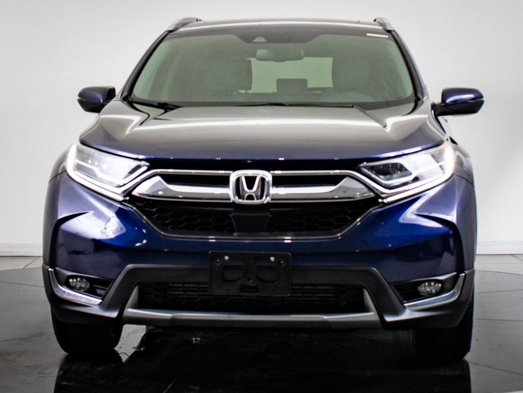 2017 Honda CR-V Touring photo 2