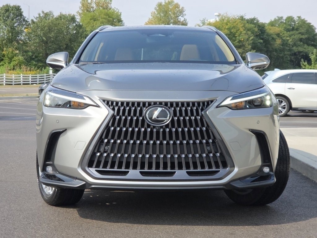 2025 Lexus NX 350 Premium photo 3