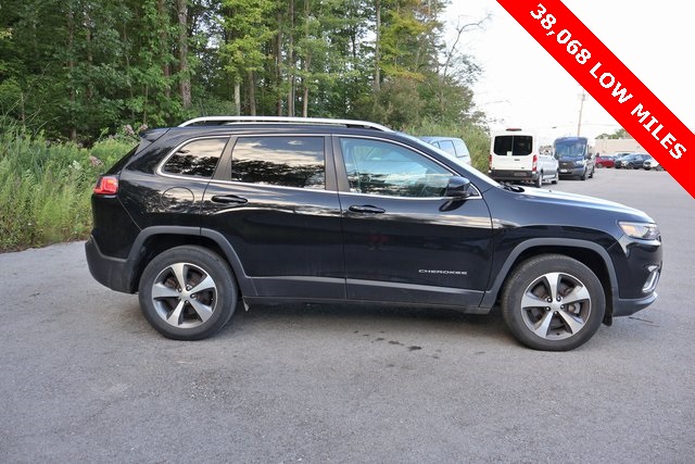 2020 Jeep Cherokee Limited photo 6
