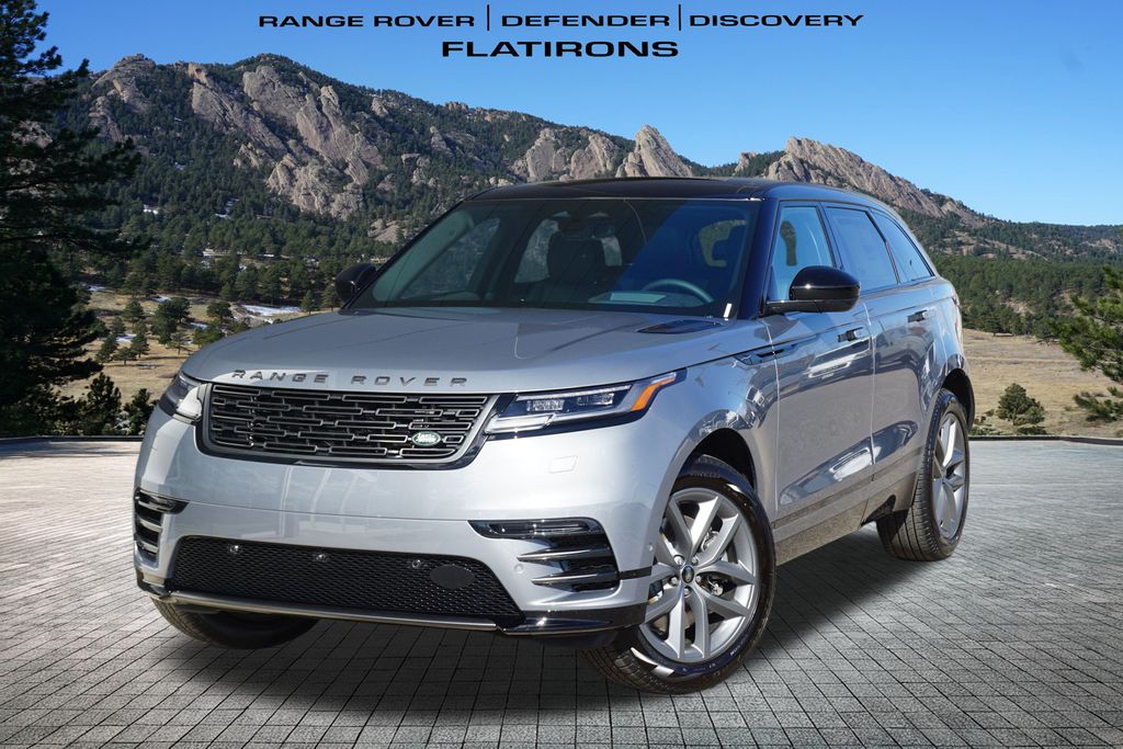 2026 Land Rover Range Rover Velar Dynamic SE's photo