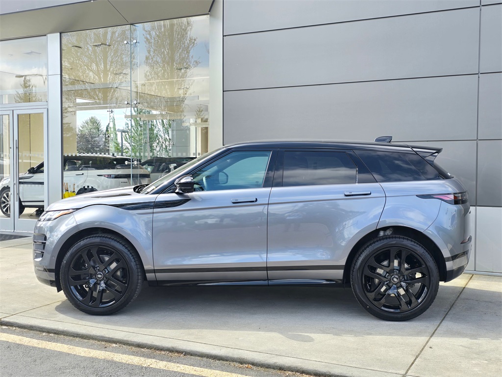 2026 Land Rover Range Rover Evoque Dynamic SE photo 4
