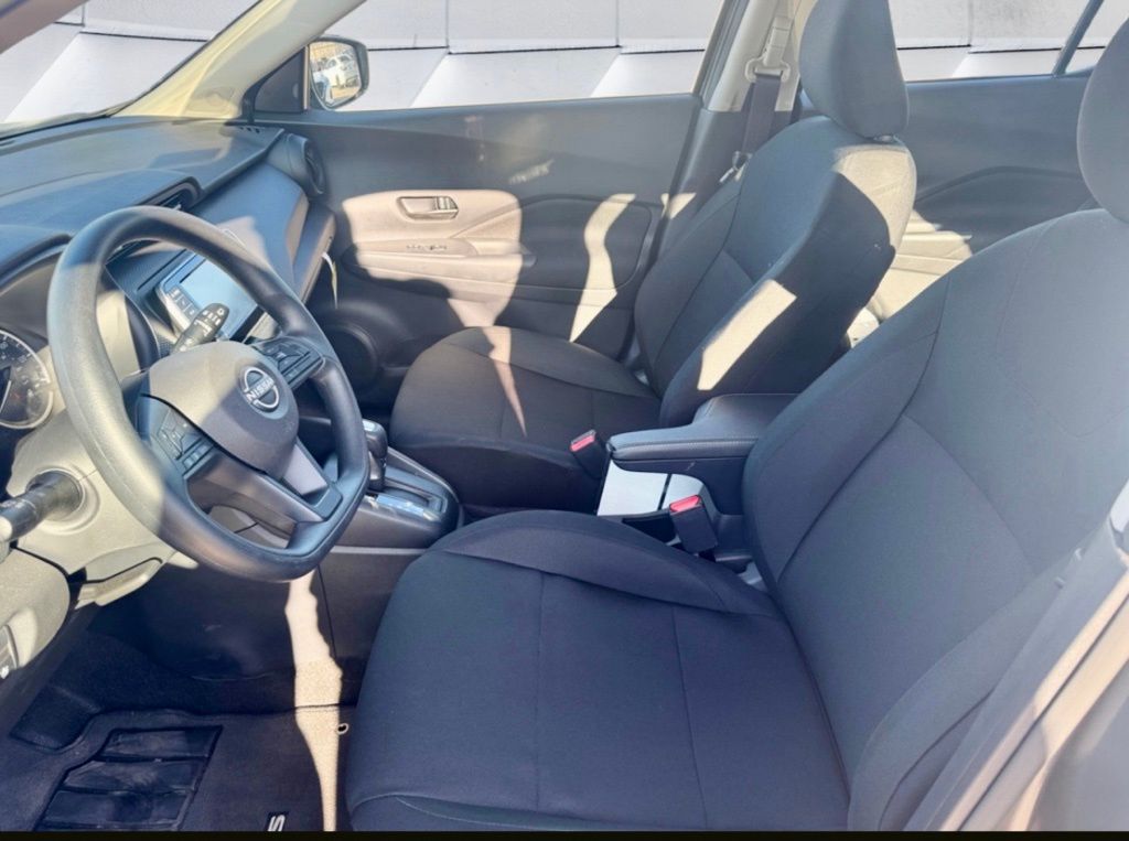 2025 Nissan Kicks Play S photo 6