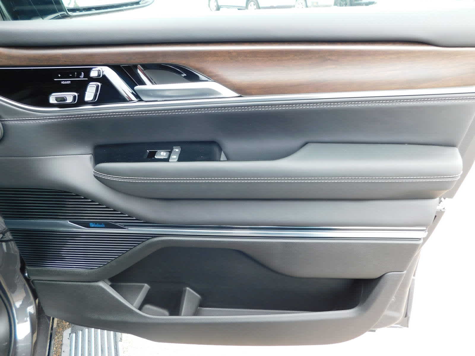 2024 Jeep Grand Wagoneer L Base photo 49