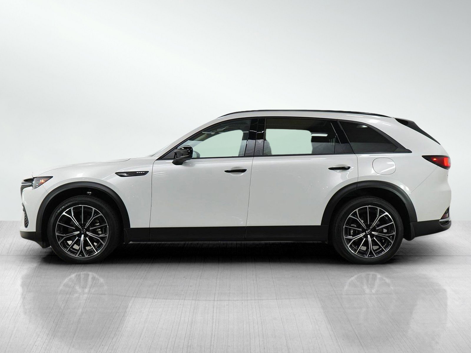 Used 2025 Mazda CX-70 Premium Package with VIN JM3KJDHA6S1109481 for sale in Burnsville, Minnesota