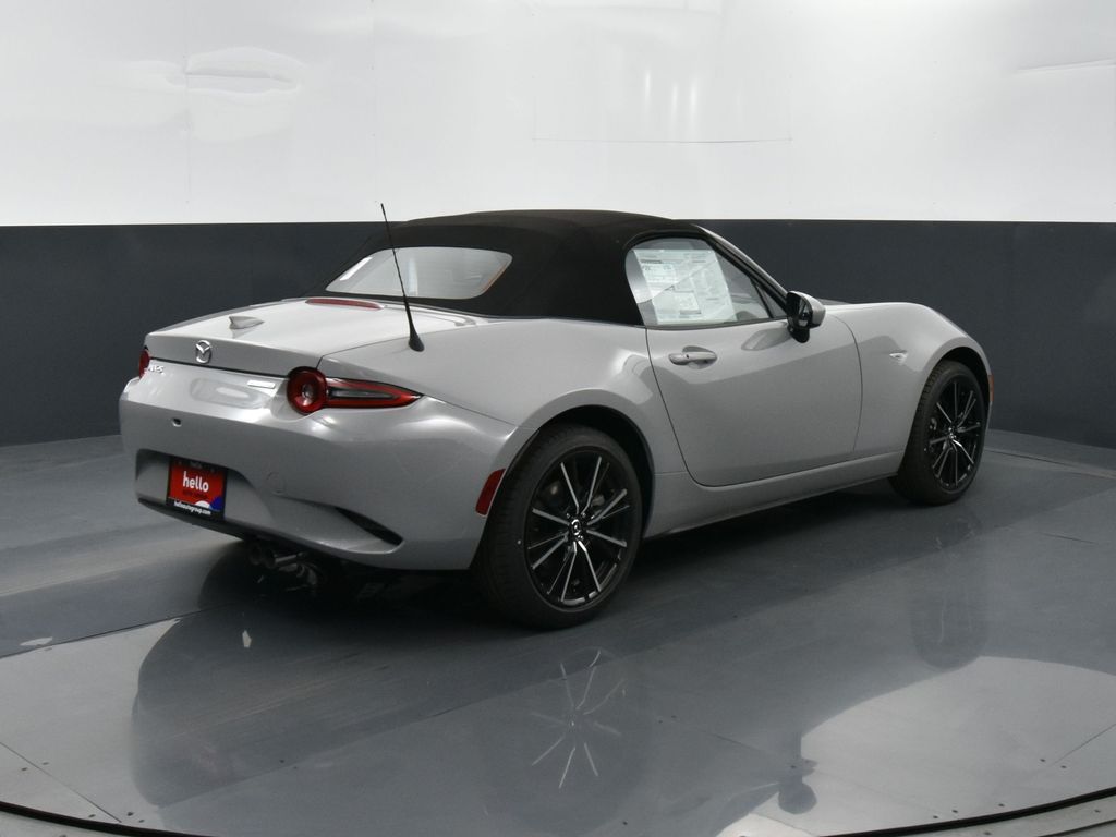 2025 Mazda MX-5 Miata Miata Grand Touring photo 24