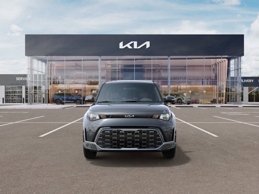 2025 Kia Soul GT-Line photo 2