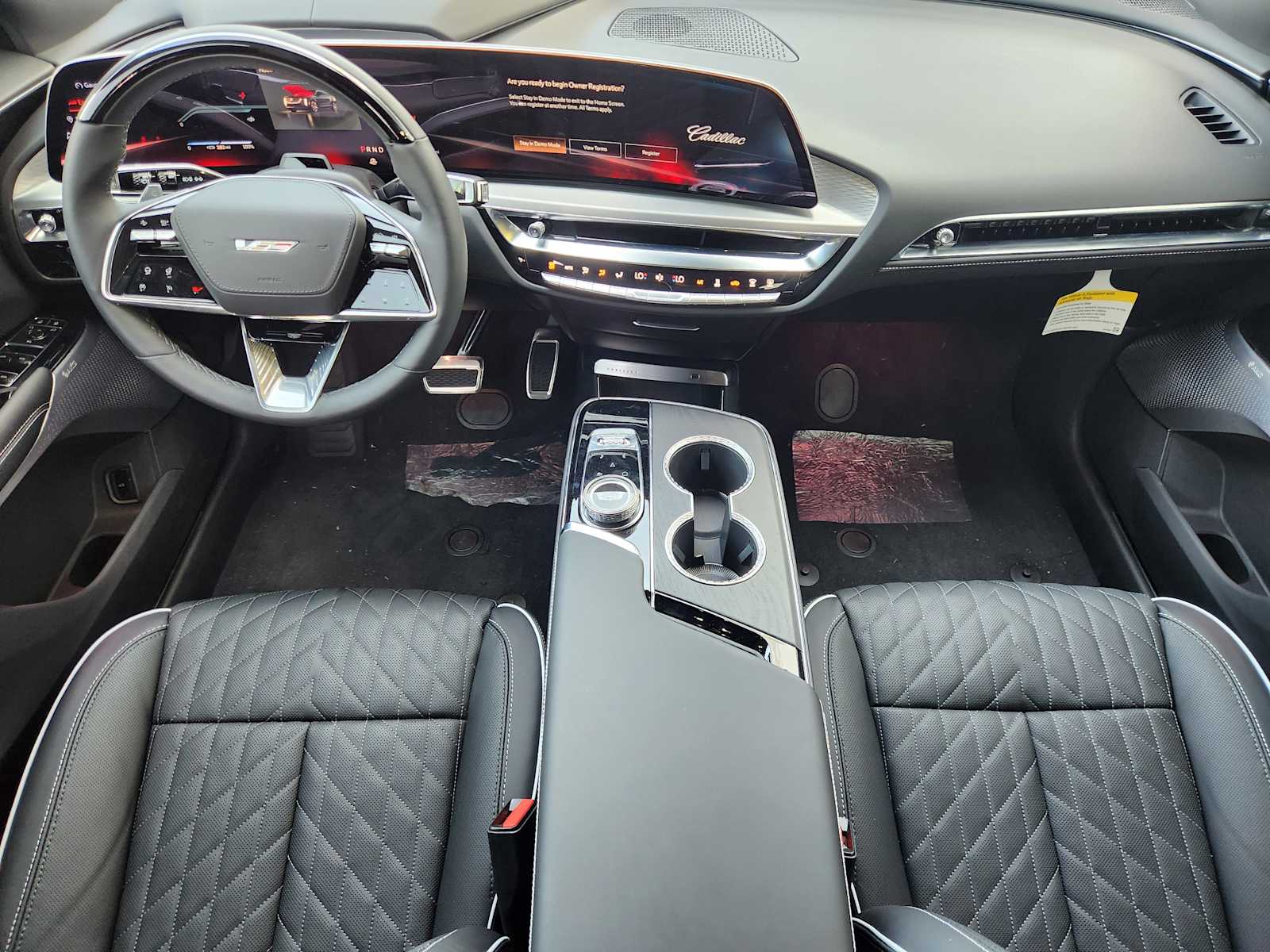 2026 Cadillac Lyriq photo 17