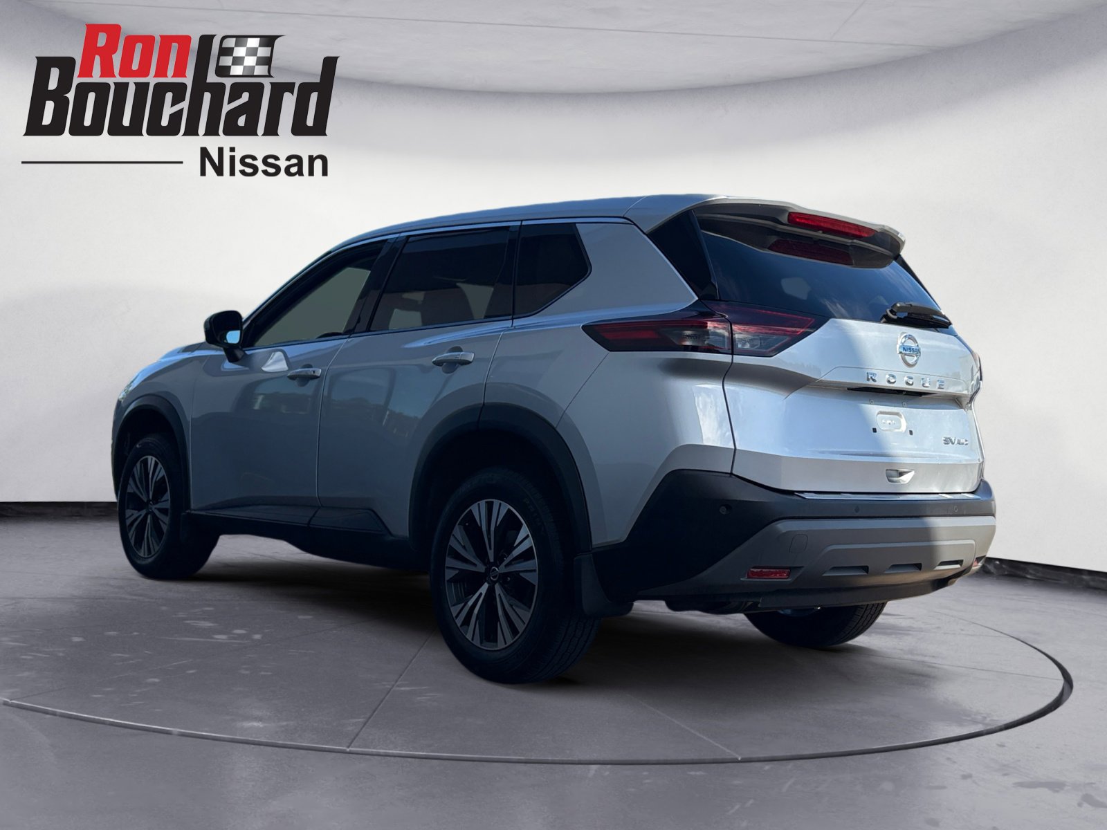 2021 Nissan Rogue SV photo 4