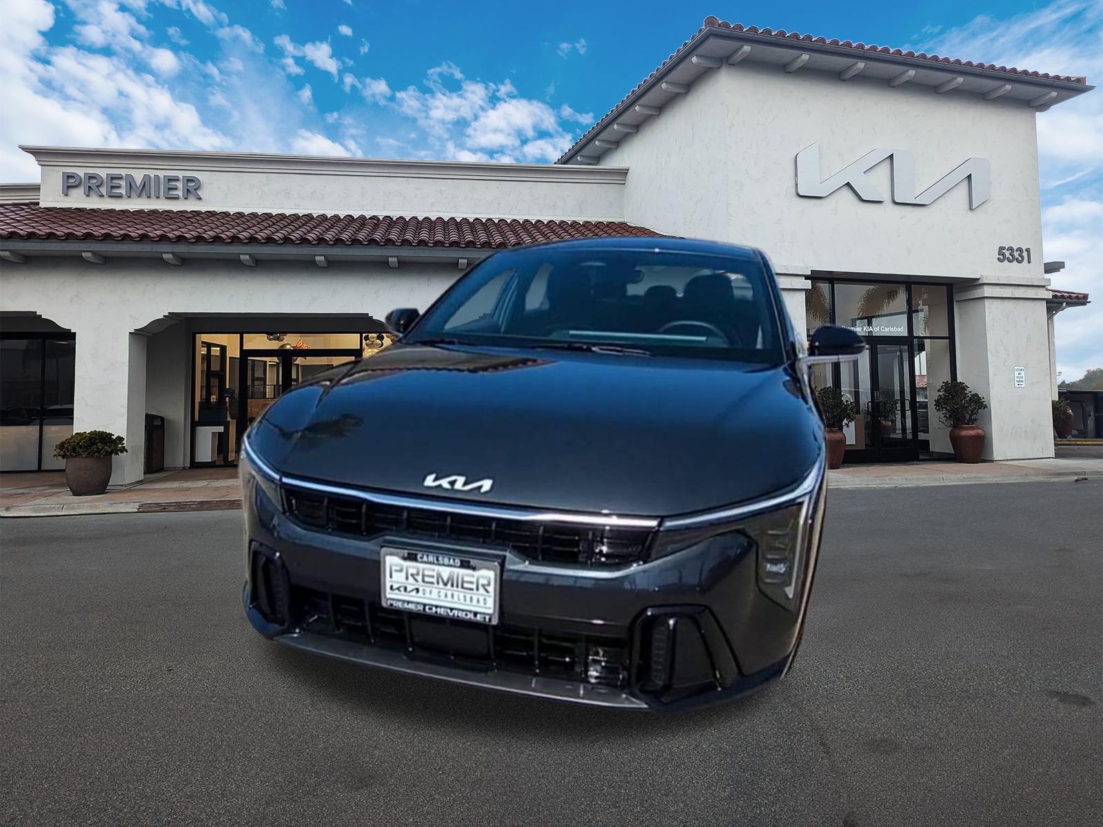 2025 Kia K4 GT-Line photo 3