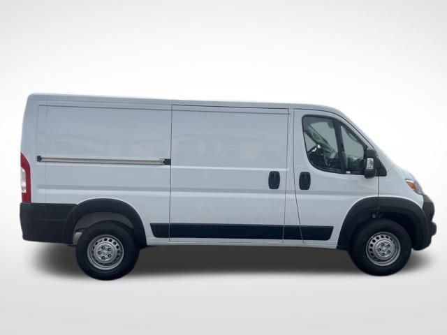 2025 Ram ProMaster 2500 Base photo 3