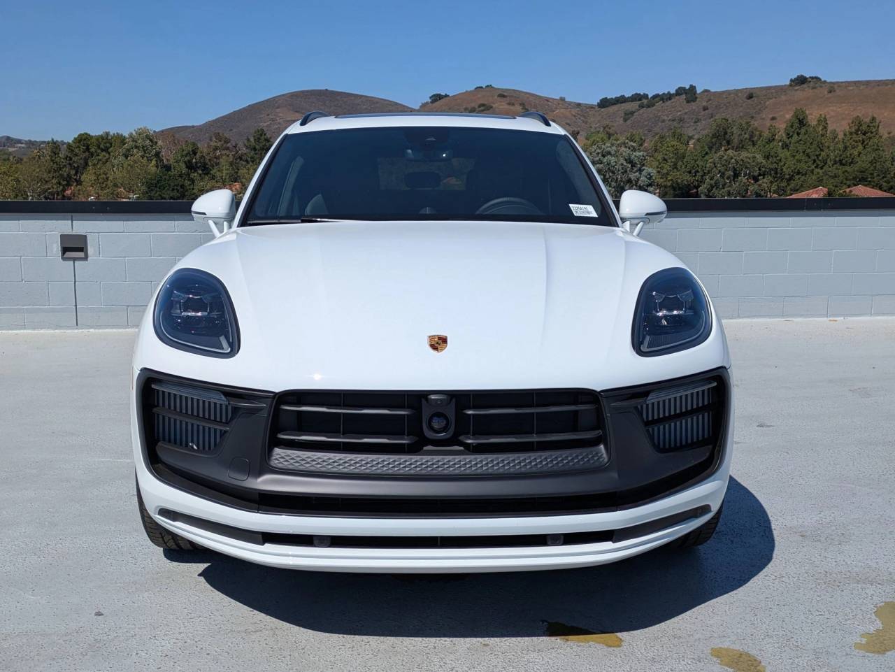 2025 Porsche Macan GTS photo 3