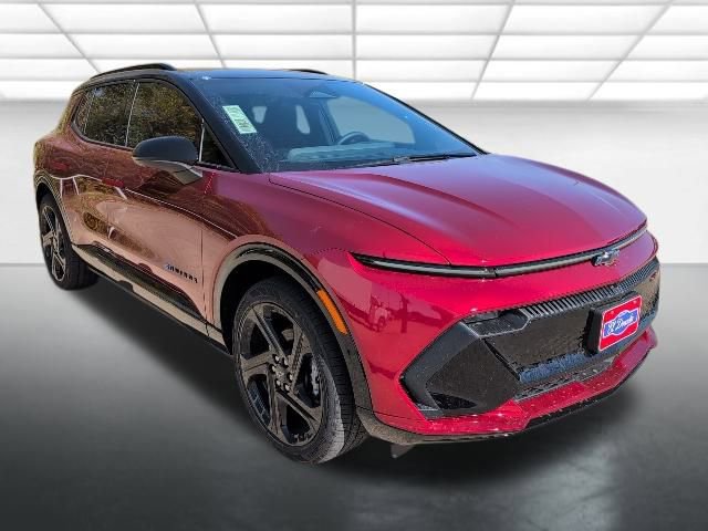 2026 Chevrolet Equinox EV RS's photo