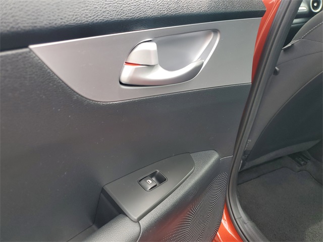 2023 Kia Forte LXS photo 10