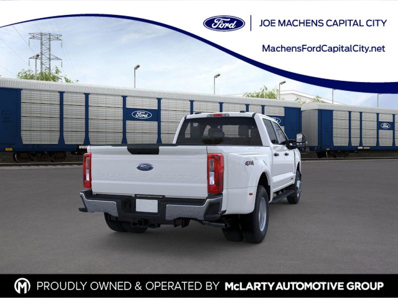 2026 Ford F-350 photo 4
