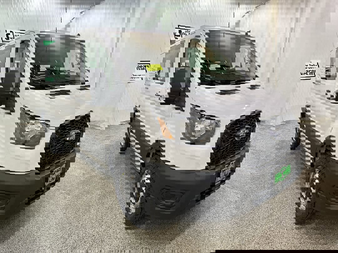 New 2024 OXFORD WHITE Ford BASE image 1