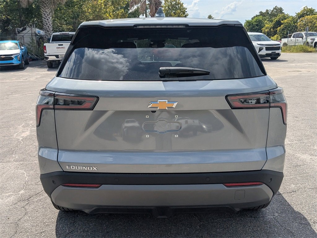 2026 Chevrolet Equinox LT photo 4