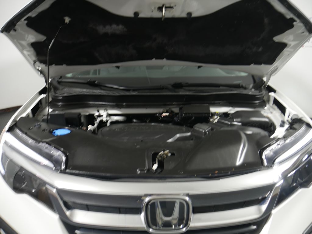 2021 Honda Pilot EX photo 4