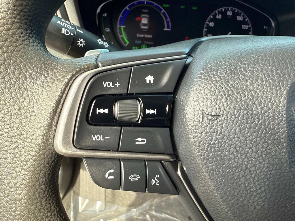 2022 Honda Insight EX photo 32