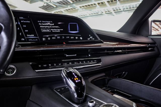 2022 Cadillac Escalade Luxury photo 15
