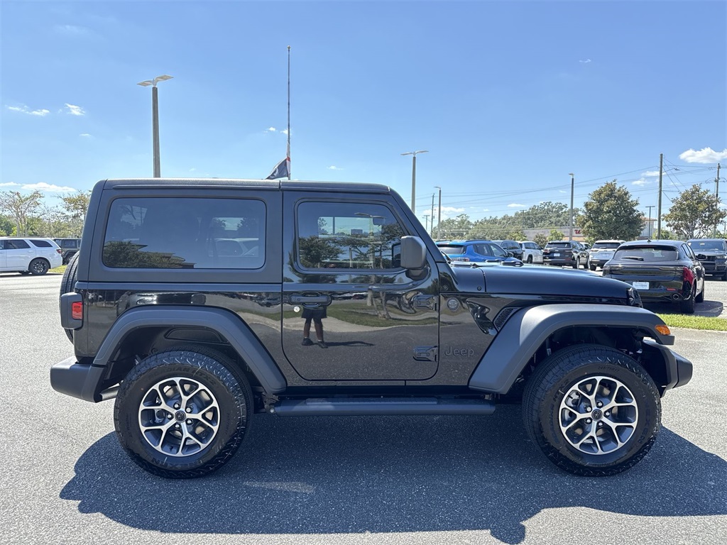 2025 Jeep Wrangler Sport S photo 2