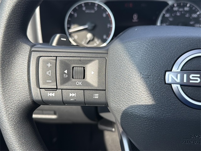 2026 Nissan Rogue S photo 17