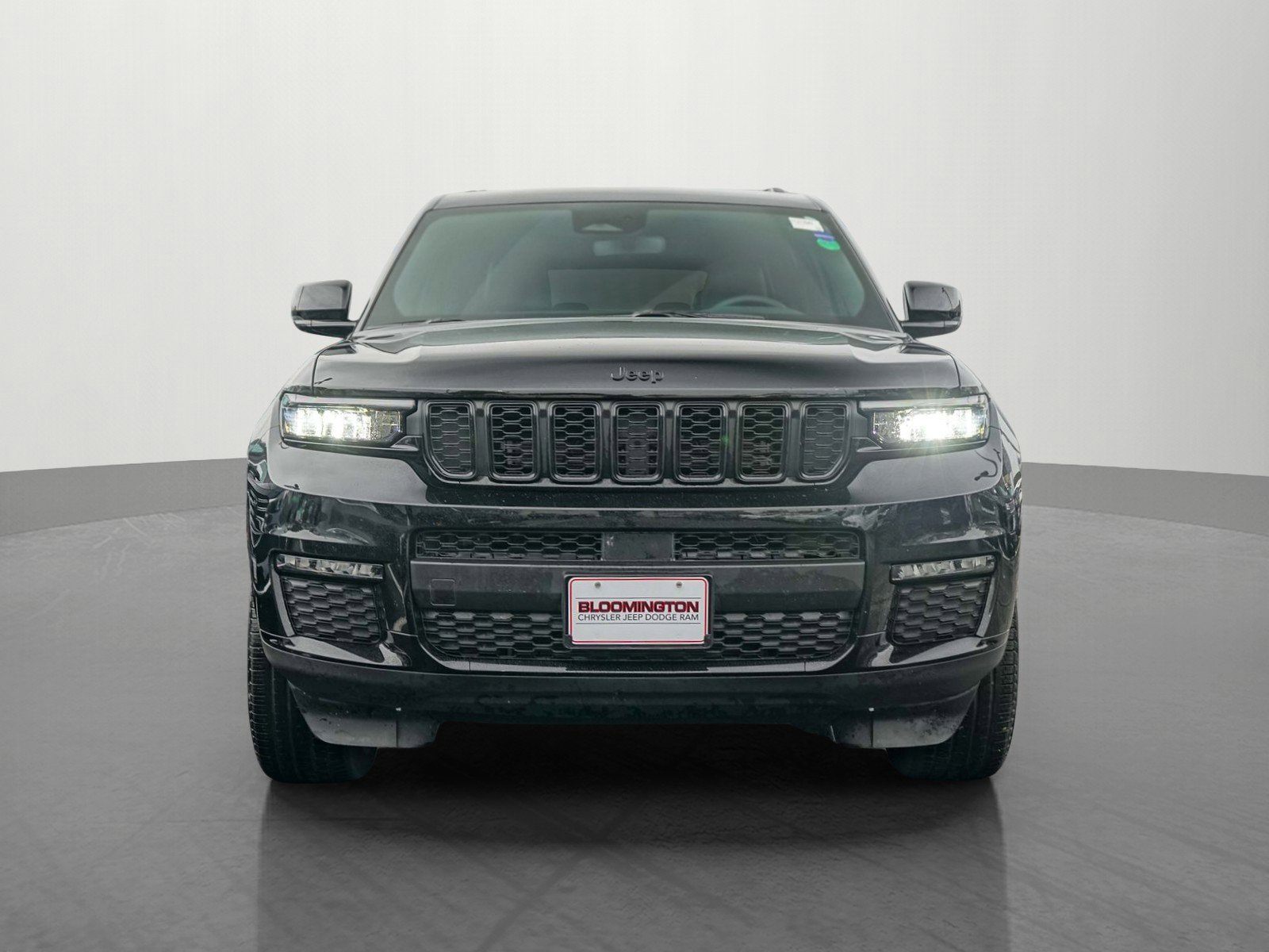 Used 2024 Jeep Grand Cherokee L Limited with VIN 1C4RJKBG6R8550506 for sale in Minneapolis, Minnesota