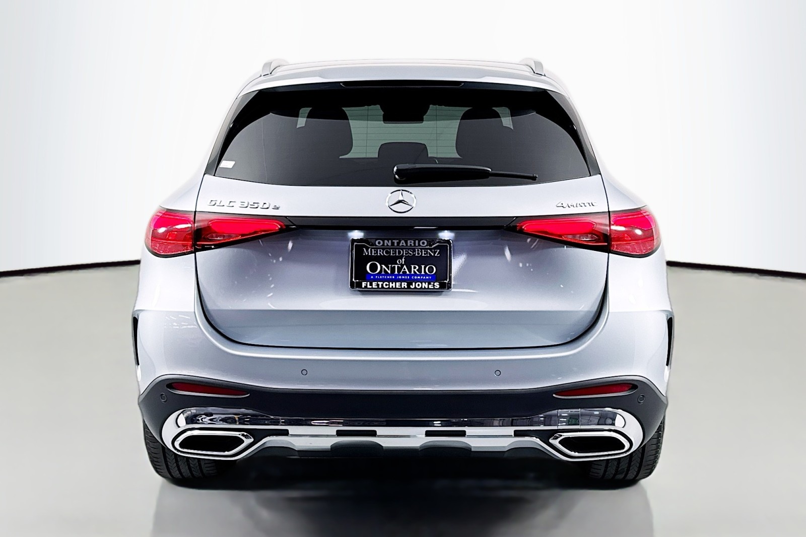 Used 2025 Cirrus Silver Metallic Mercedes-Benz GLC 350e image 3